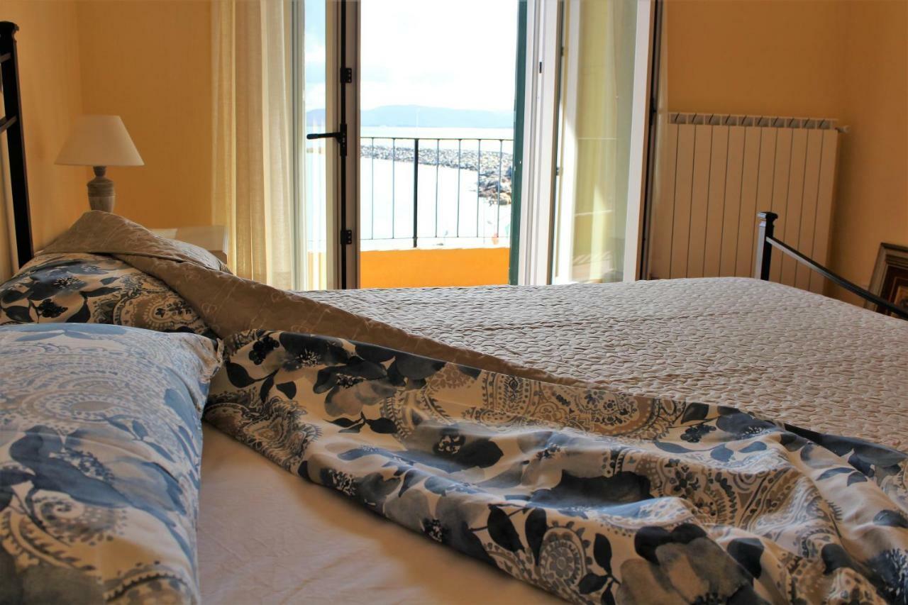 Апартаменти Casa La Marinella Порто-Санто-Стефано Екстер'єр фото